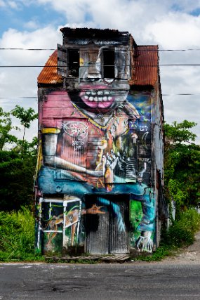 Maison inoccupée devenue terrain de jeu pour street artists, Pointe-à-Pitre, Guadeloupe